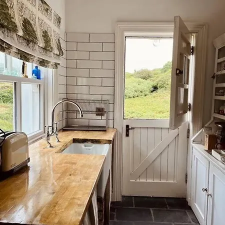 Traditional Donegal House On The Wild Atlantic Way *