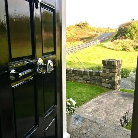 Traditional Donegal House On The Wild Atlantic Way Semesterbostad Burtonport