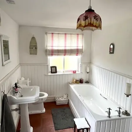 Traditional Donegal House On The Wild Atlantic Way *